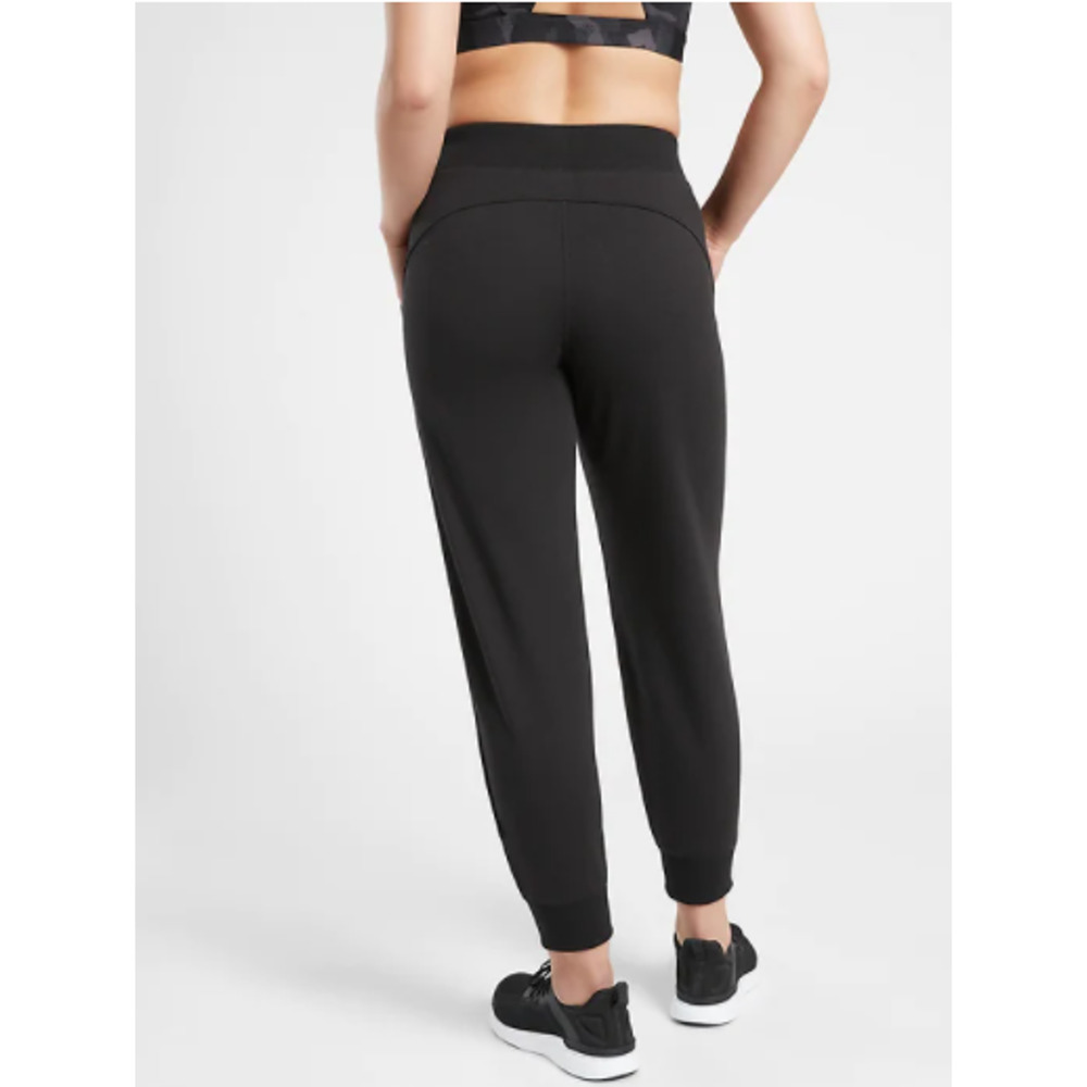 Athleta L black Triumph Jogger legging comfortable warm cozy sweat pant lounge